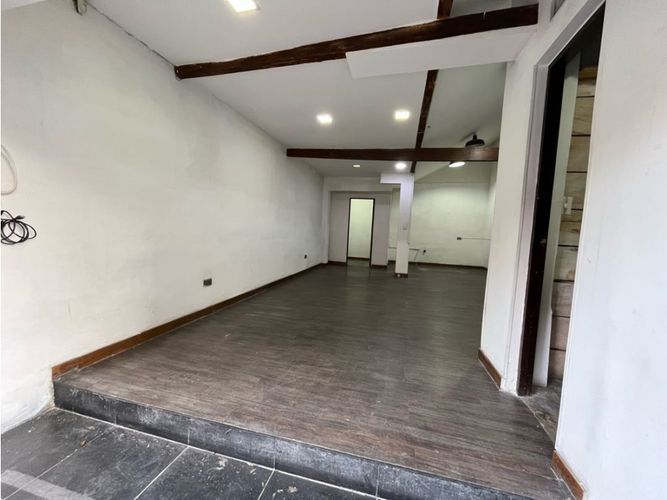Local en arriendo en Mesa, Envigado, 32 m² · foto 7 de 12