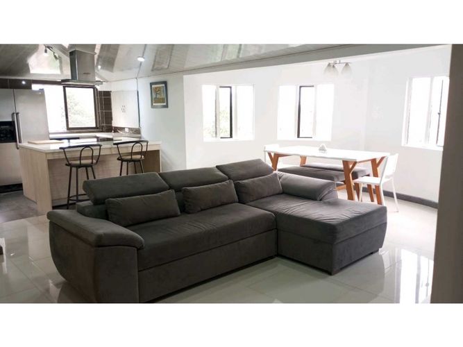 Apartamento de 3 alcobas en arriendo en Las Lomas, Medellín, 126 m² · foto 3 de 24