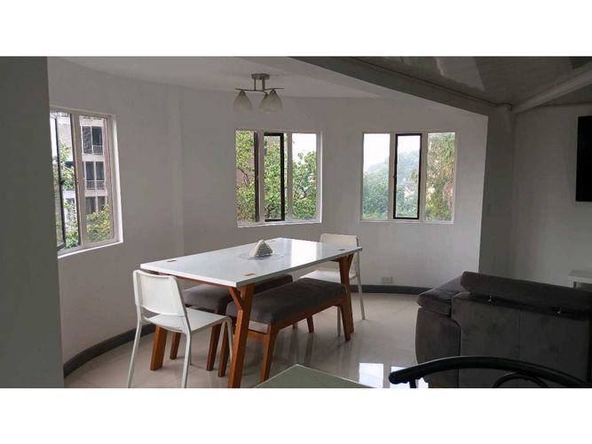 Apartamento de 3 alcobas en arriendo en Las Lomas, Medellín, 126 m² · foto 9 de 24