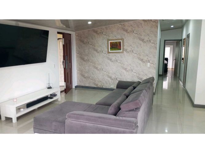 Apartamento de 3 alcobas en arriendo en Las Lomas, Medellín, 126 m² · foto 10 de 24
