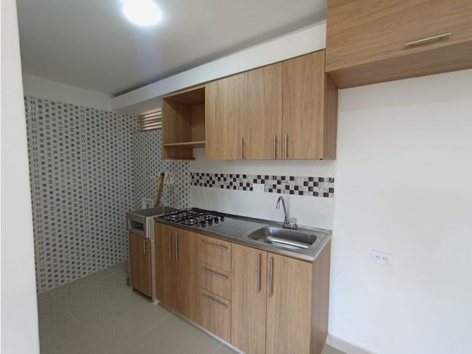 Apartamento de 2 alcobas en arriendo en Alfonso Lopez, La Estrella, 50 m² · foto 4 de 24