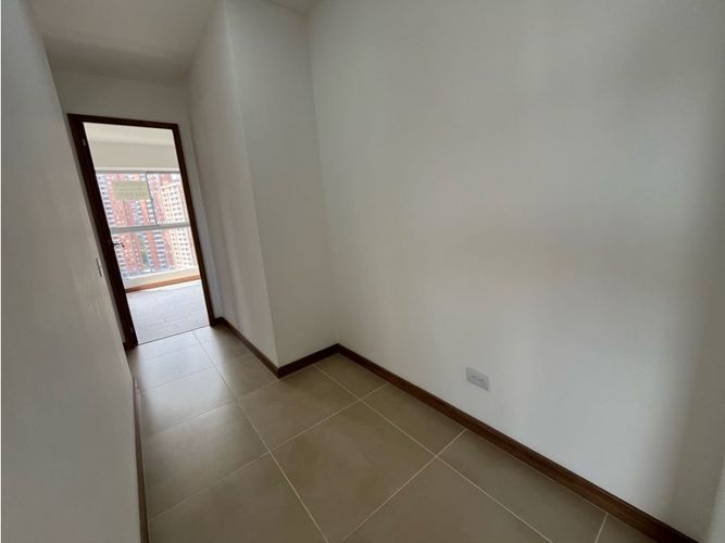 Apartamento de 3 alcobas en venta en Aldea Verde, Sabaneta, 77 m² · foto 14 de 24