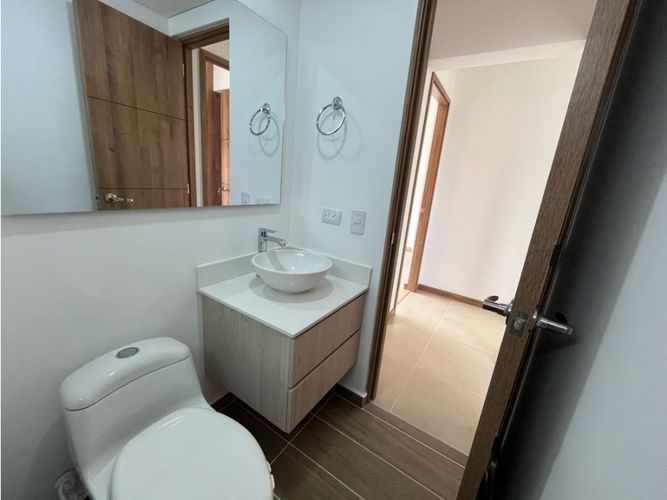 Apartamento de 3 alcobas en venta en Aldea Verde, Sabaneta, 77 m² · foto 19 de 24