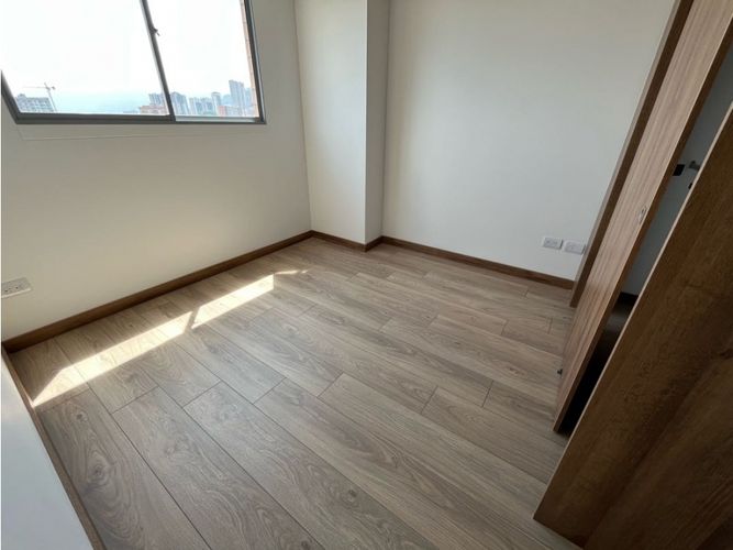 Apartamento de 3 alcobas en venta en Aldea Verde, Sabaneta, 77 m² · foto 20 de 24
