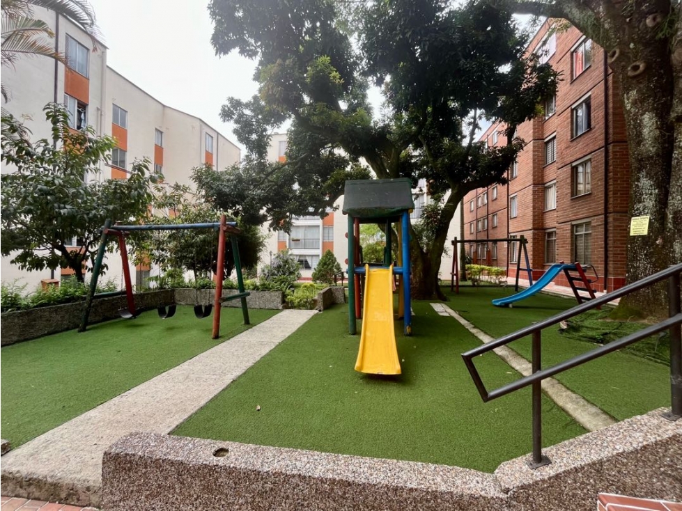 Apartamento en venta en Los Naranjos, Envigado · foto 13 de 24