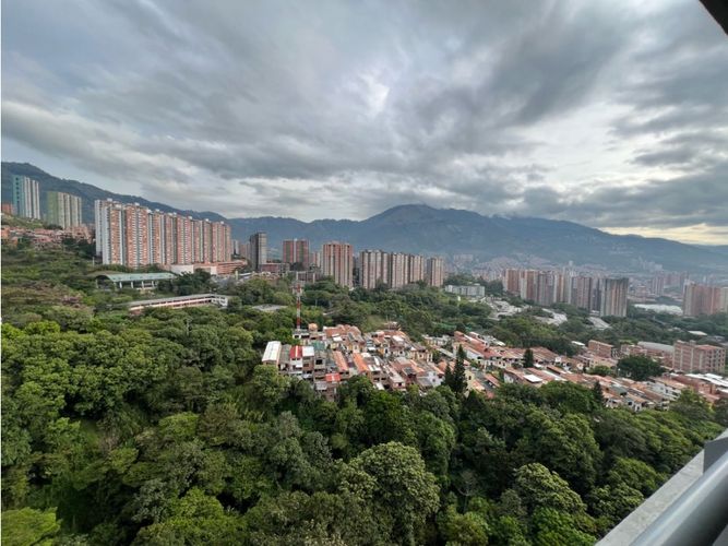 Apartamento de 2 alcobas en venta en Cabañas, Bello, 56 m² · foto 4 de 24