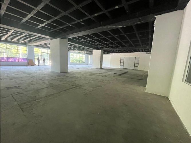 Bodega en arriendo en Cuarta Brigada, Medellín, 750 m² · foto 7 de 19