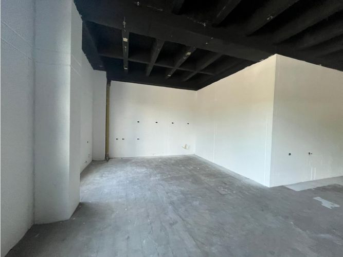Bodega en arriendo en Cuarta Brigada, Medellín, 750 m² · foto 8 de 19