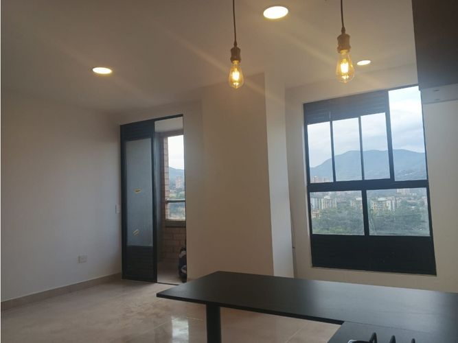 Apartaestudio en venta en Monteazul, Sabaneta, 36 m² · foto 6 de 13