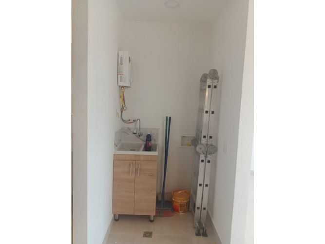 Apartaestudio en venta en Monteazul, Sabaneta, 36 m² · foto 13 de 13