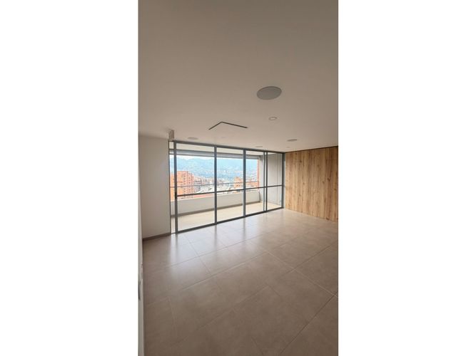 Apartamento de 3 alcobas en arriendo en Los Balsos, Medellín, 123 m² · foto 7 de 20
