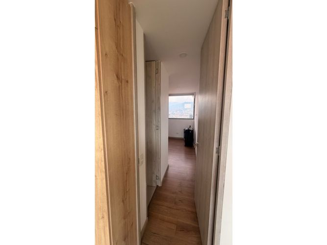 Apartamento de 3 alcobas en arriendo en Los Balsos, Medellín, 123 m² · foto 10 de 20