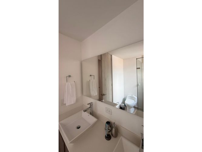 Apartamento de 3 alcobas en arriendo en Los Balsos, Medellín, 123 m² · foto 15 de 20