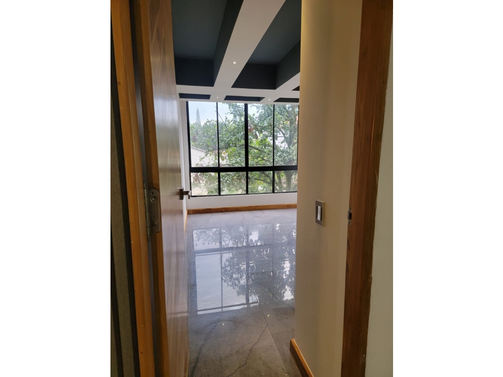 Apartamento en venta en El Portal, Envigado · foto 2 de 24