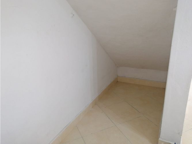 Local en arriendo en Cumbres, Envigado, 20 m² · foto 3 de 6