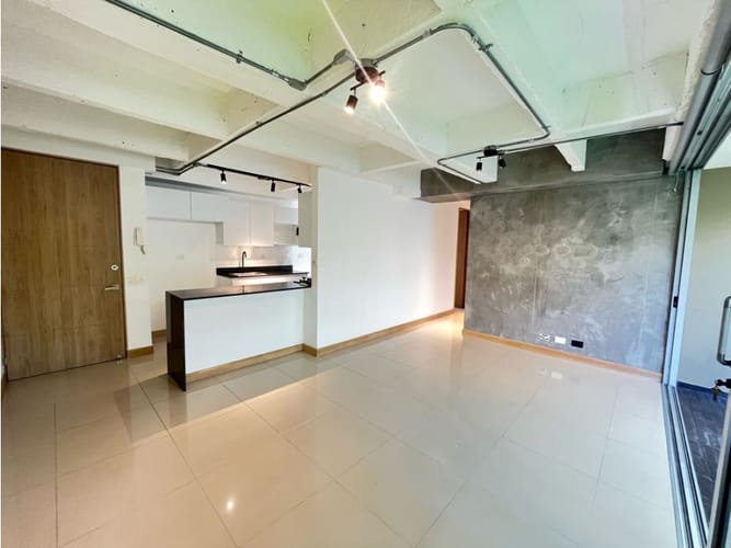 Apartamento de 2 alcobas en arriendo en El Castillo, Medellín, 80 m² · foto 2 de 24