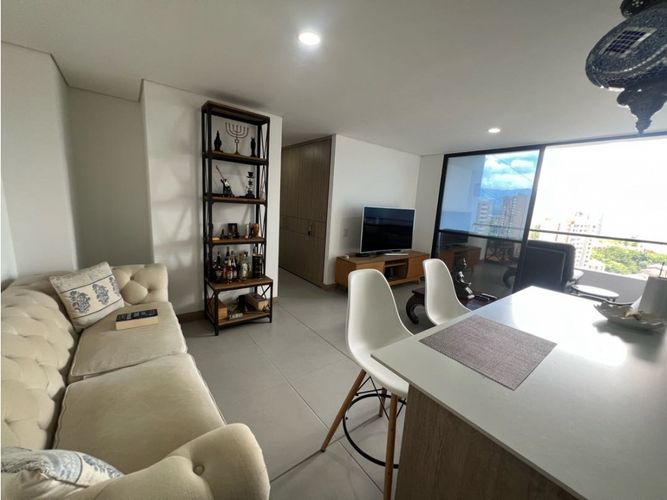 Apartamento de 1 alcoba en venta en El Trianon, Envigado, 60 m² · foto 5 de 23