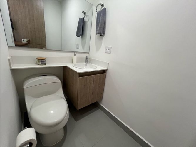 Apartamento de 1 alcoba en venta en El Trianon, Envigado, 60 m² · foto 22 de 23