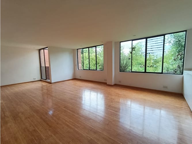 Apartamento de 2 alcobas en arriendo en Astorga, Medellín, 153 m² · foto 7 de 8