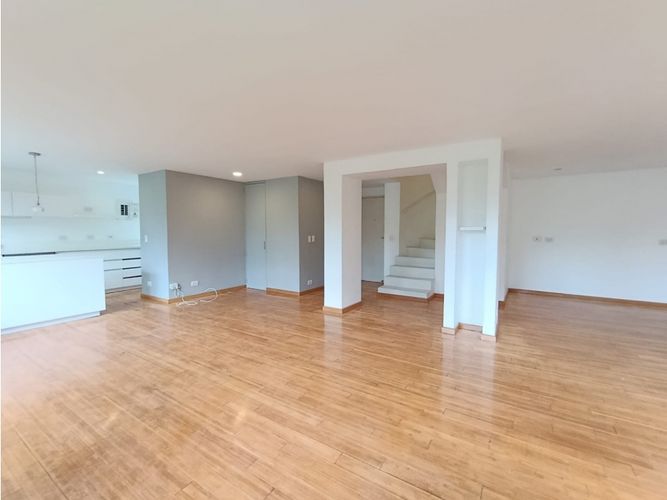 Apartamento de 2 alcobas en arriendo en Astorga, Medellín, 153 m² · foto 8 de 8