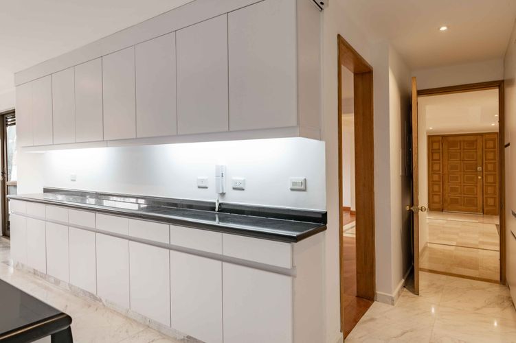 Apartamento de 3 alcobas en venta en Santa Ana, Bogotá, 217 m² · foto 11 de 20