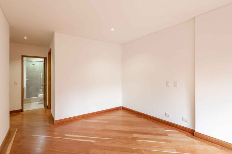 Apartamento de 3 alcobas en venta en Santa Ana, Bogotá, 217 m² · foto 19 de 20