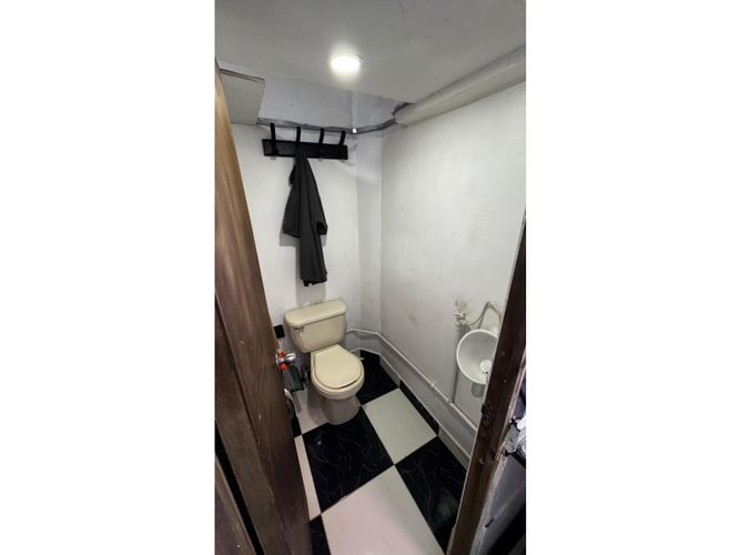 Local en arriendo en Colon, Medellín, 20 m² · foto 3 de 5