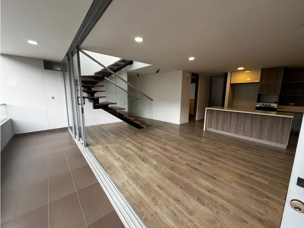 Apartamento en venta en Loma De Las Brujas, Envigado · foto 4 de 24