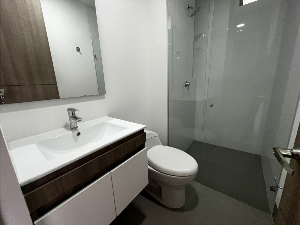 Apartamento en venta en Loma De Las Brujas, Envigado · foto 23 de 24