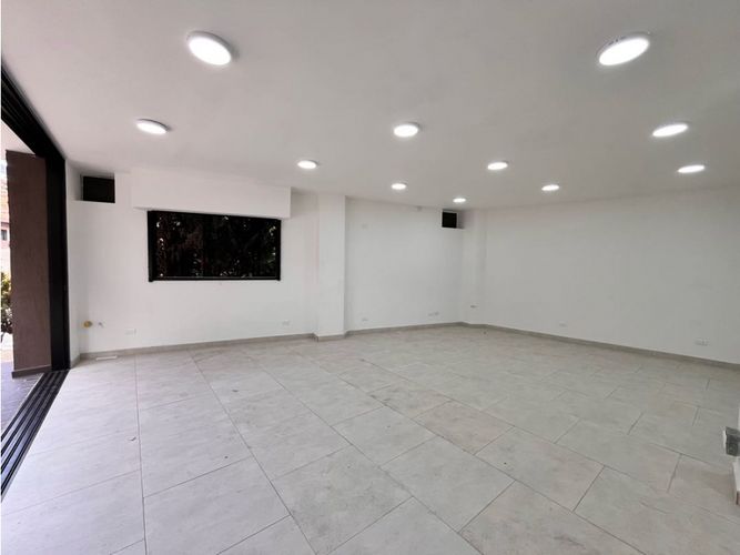 Local en arriendo en Alcala, Envigado, 80 m² · foto 2 de 11