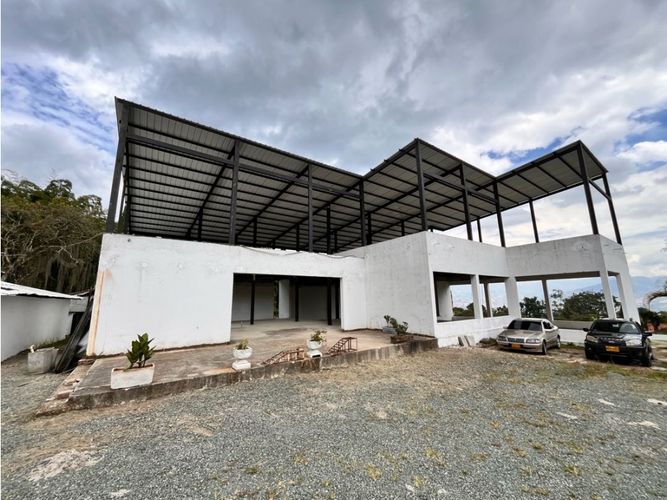 Lote en venta en Escobero, Envigado, 1600 m² · foto 4 de 24
