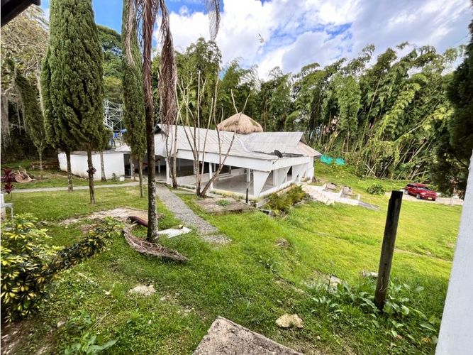 Lote en venta en Escobero, Envigado, 1600 m² · foto 8 de 24