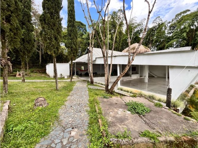 Lote en venta en Escobero, Envigado, 1600 m² · foto 12 de 24