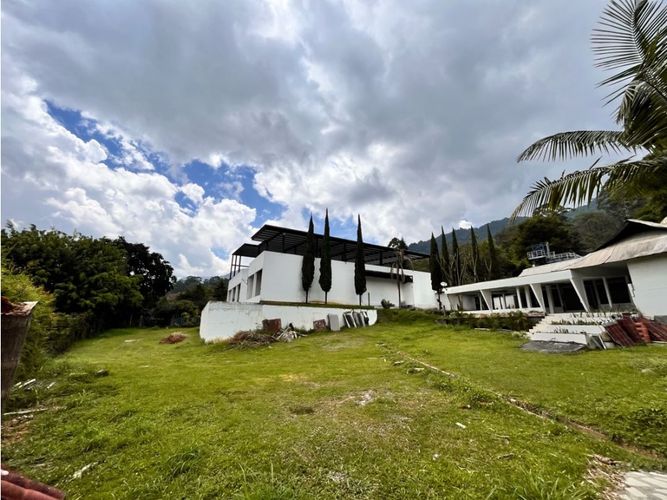 Lote en venta en Escobero, Envigado, 1600 m² · foto 19 de 24