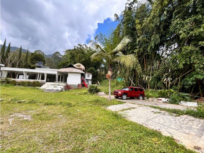 Lote en venta en Escobero, Envigado, 1600 m² · foto 20 de 24