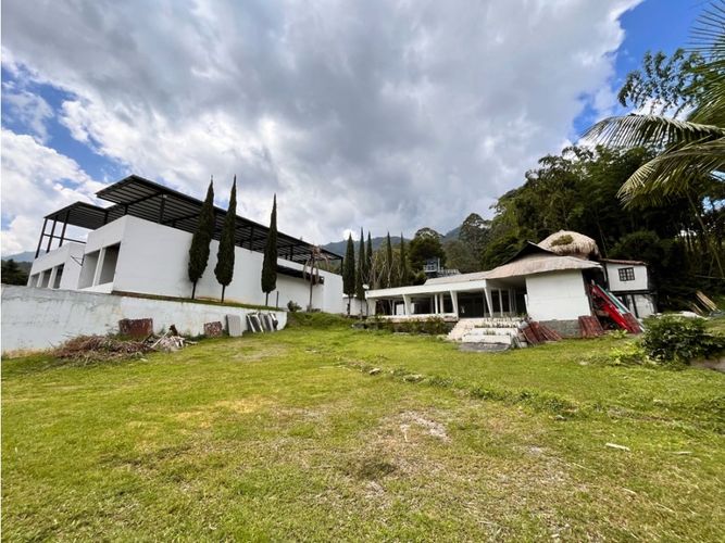 Lote en venta en Escobero, Envigado, 1600 m² · foto 21 de 24