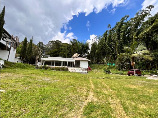 Lote en venta en Escobero, Envigado, 1600 m² · foto 23 de 24