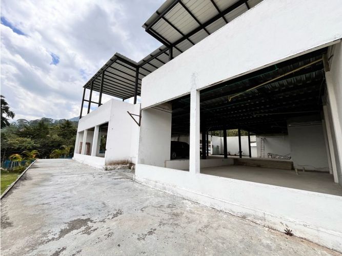 Lote en venta en Escobero, Envigado, 1600 m² · foto 24 de 24