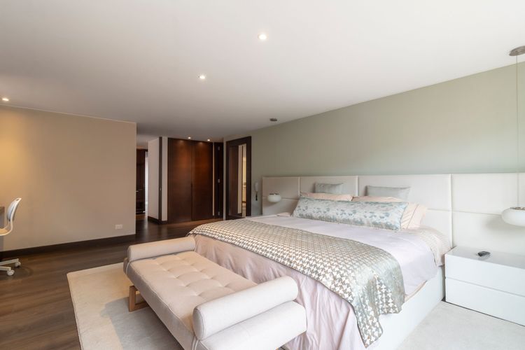 Apartamento de 1 alcoba en venta en Chicó Alto, Bogotá, 181 m² · foto 16 de 20