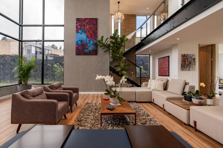 Casa de 4 alcobas en venta en San Jacinto, Chía, 370 m² · foto 2 de 20
