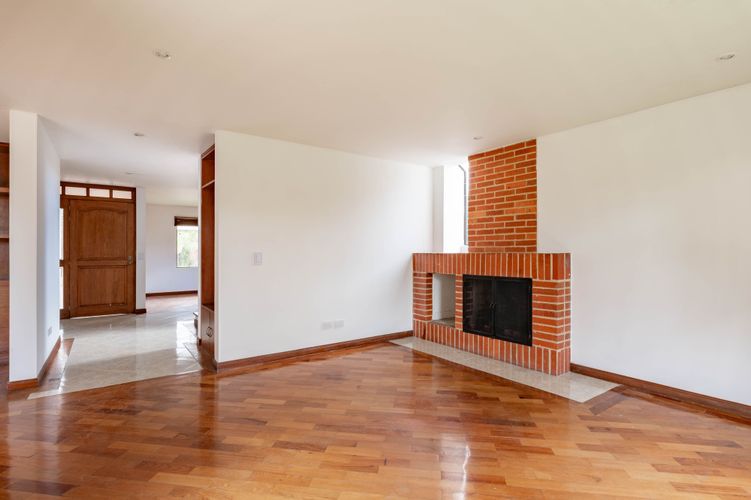 Casa de 3 alcobas en venta en Bojaca, Chía, 205 m² · foto 3 de 20