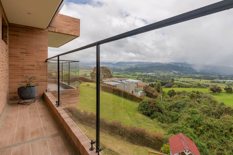 Casa de 5 alcobas en venta en San Gabriel, Sopó, 640 m² · foto 16 de 20
