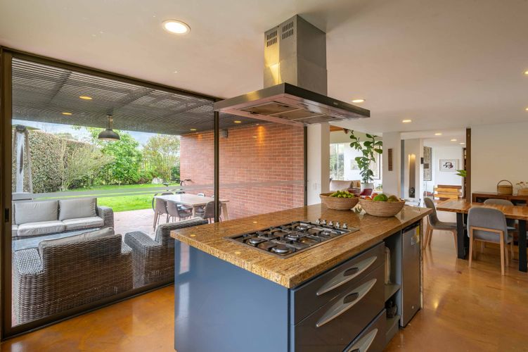 Casa de 5 alcobas en venta en Guaymaral, Bogotá, 427 m² · foto 7 de 20