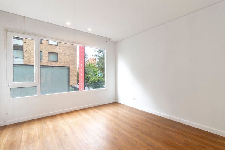 Apartamento de 2 alcobas en venta en Santa Barbara Oriental, Bogotá, 117 m² · foto 9 de 14