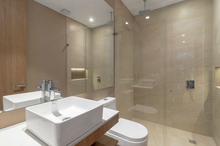 Apartamento de 2 alcobas en venta en Santa Barbara Oriental, Bogotá, 117 m² · foto 13 de 14