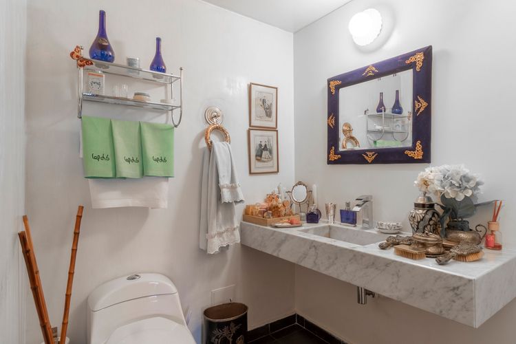 Apartamento de 3 alcobas en venta en Los Rosales, Bogotá, 243 m² · foto 19 de 20