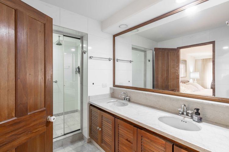 Apartamento de 4 alcobas en venta en Chico, Bogotá, 321 m² · foto 17 de 20