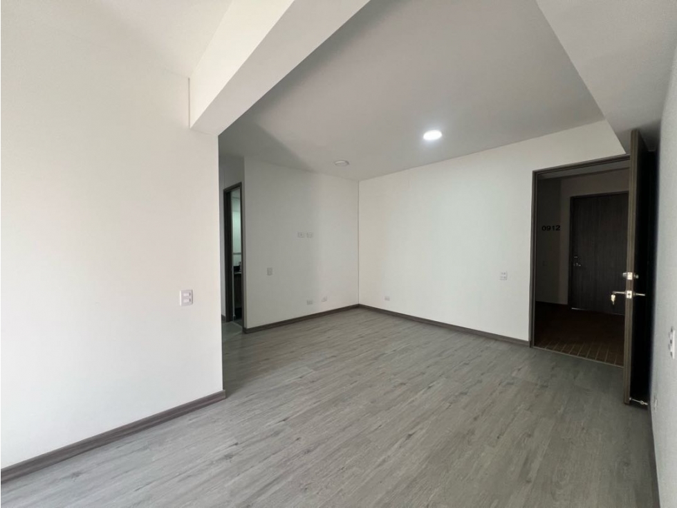 Apartamento en arriendo en Las Palmas, Medellín · foto 2 de 22