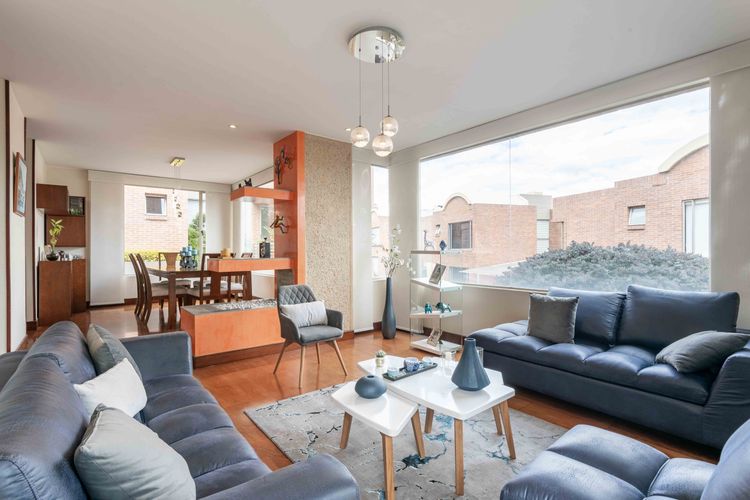 Casa de 4 alcobas en venta en Sotileza, Bogotá, 269 m² · foto 3 de 20