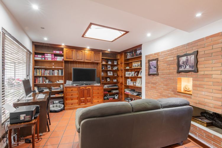 Casa de 4 alcobas en venta en Cedritos, Bogotá, 141 m² · foto 3 de 20